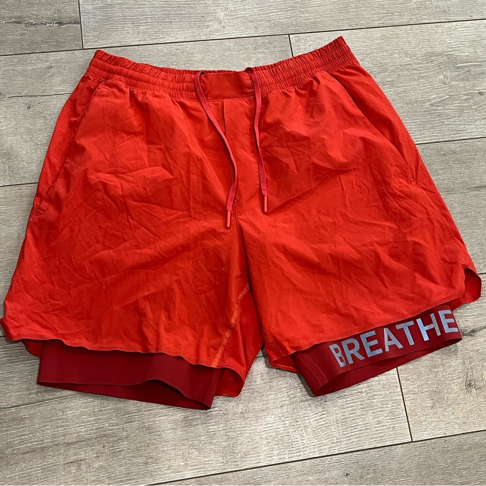 Lululemon running shorts in blood orange